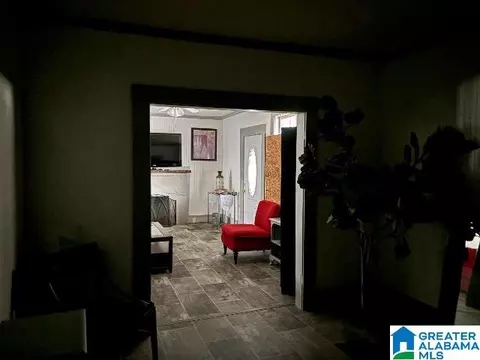 Entry Way - 21 Circle Dr, Anniston, AL 36201 photo 10 of 13