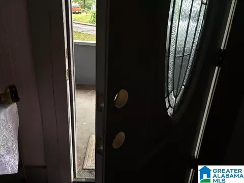 Entry Way - 21 Circle Dr, Anniston, AL 36201 photo 11 of 13