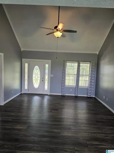 Entry Way - 1025 County Road 370, Clanton, AL 35045 photo 1 of 2