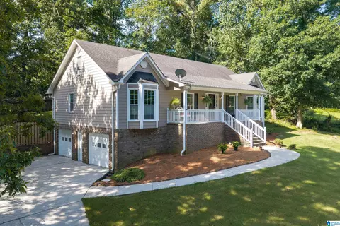 6376 Yellowhammer Dr, Pinson, AL 35126