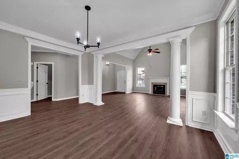 6243 Peregrine Cir, Trussville, AL 35173