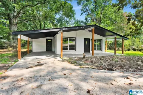 2188 Rocky Ridge Rd, Hoover, AL 35216