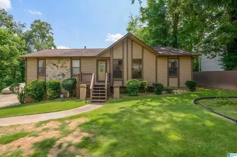 17 Freda Jane Ln, Birmingham, AL 35215