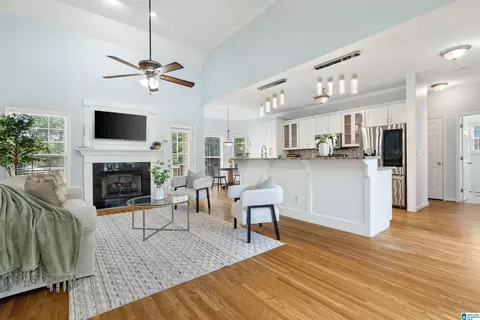 109 Astor Cir, Chelsea, AL 35043