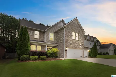 1364 Bristol Mnr, Birmingham, AL 35242