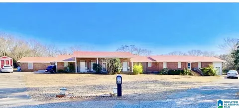 106 Meadowview Ln, Talladega, AL 35160
