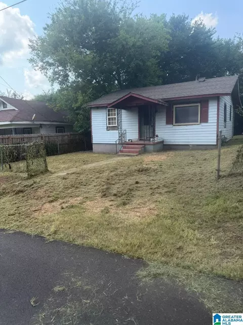 3830 8th Ave, Brighton, AL 35020
