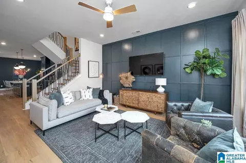 786 Riverwalk Dr, Hoover, AL 35244
