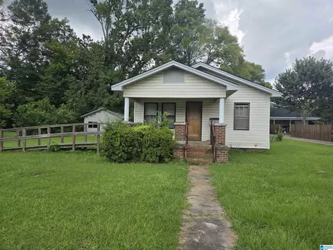208 S Anniston Ave, Sylacauga, AL 35150