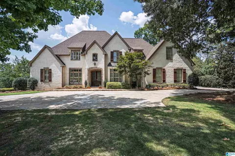 2000 Lake Heather Dr, Birmingham, AL 35242
