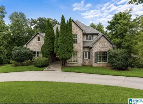 5729 Carrington Lake Pkwy, Trussville, AL 35173