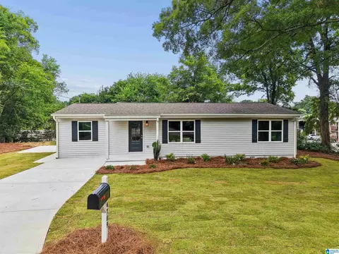 4709 Bankhead Ct, Irondale, AL 35210