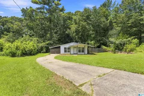 3236 Warringwood Dr, Hoover, AL 35216