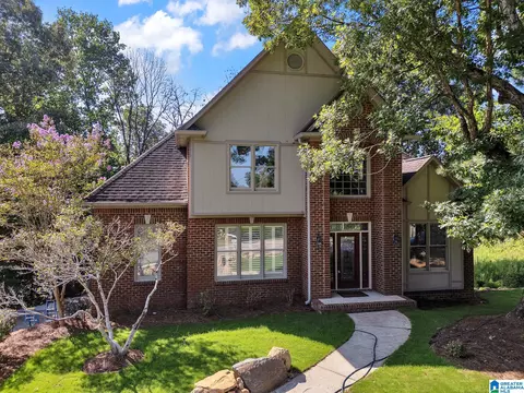 108 Maple Trce, Hoover, AL 35244