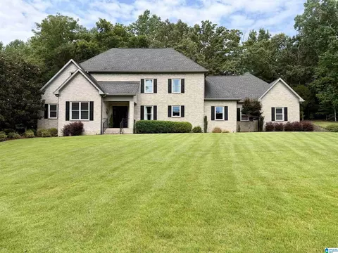 442 S Highland Ridge Ln, Chelsea, AL 35043