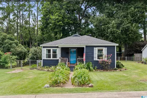 206 Kay Ave, Trussville, AL 35173