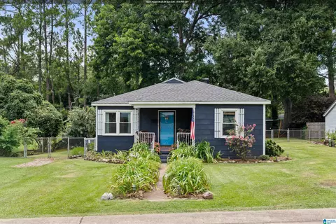 206 Kay Ave, Trussville, AL 35173