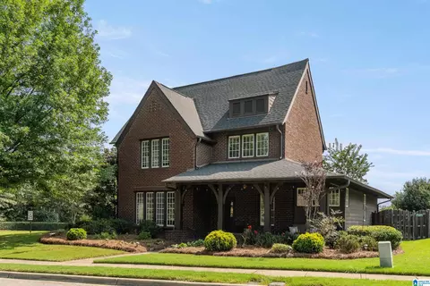 3840 Village Center Dr, Hoover, AL 35226