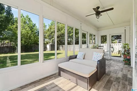 121 Waterford Highlands Trl, Calera, AL 35040