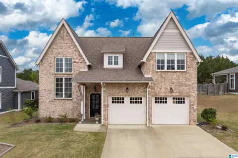 4945 Natalie Way, Trussville, AL 35173