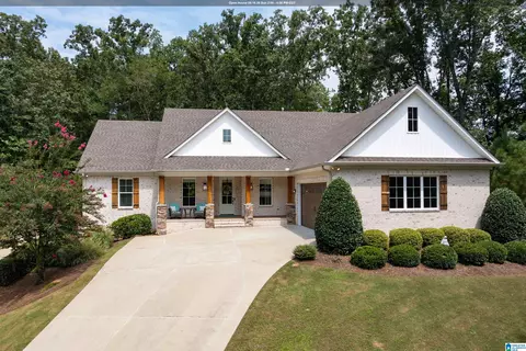 441 S Highland Ridge Ln, Chelsea, AL 35043