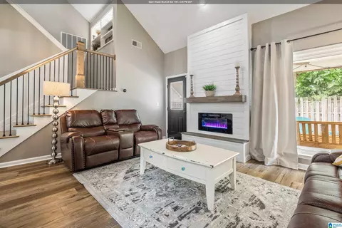 1301 Amberley Woods Dr, Helena, AL 35080
