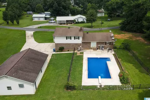 92 Kona Ln, Alexandria, AL 36250