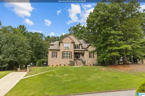 8130 Carrington Dr, Trussville, AL 35173