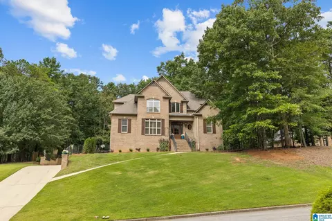 8130 Carrington Dr, Trussville, AL 35173