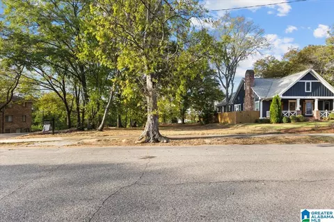 4312 S 2nd Ave #22, Birmingham, AL 35222