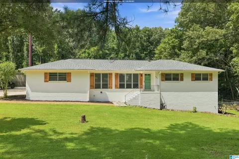 2616 Ridgewood Rd, Fultondale, AL 35068