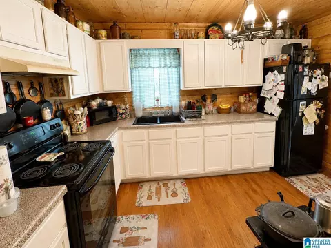 Kitchen - 12856 Highway 78, Fruithurst, AL 36262 photo 1 of 2