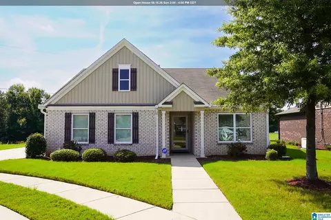 4678 Brookshire Ln, Bessemer, AL 35022