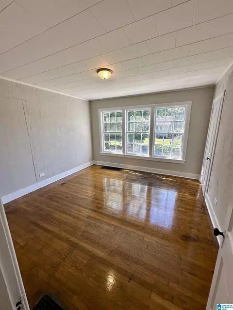 1813 Virginia St, Birmingham, AL 35217