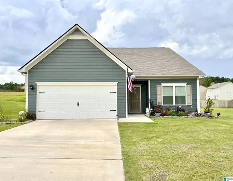 555 Ridge Cir, Odenville, AL 35120