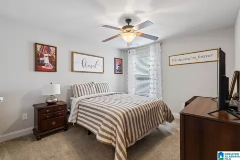 Bedroom - 369 Strathaven Dr, Pelham, AL 35124 photo 10 of 11
