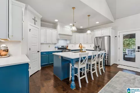 Kitchen - 369 Strathaven Dr, Pelham, AL 35124 photo 1 of 4