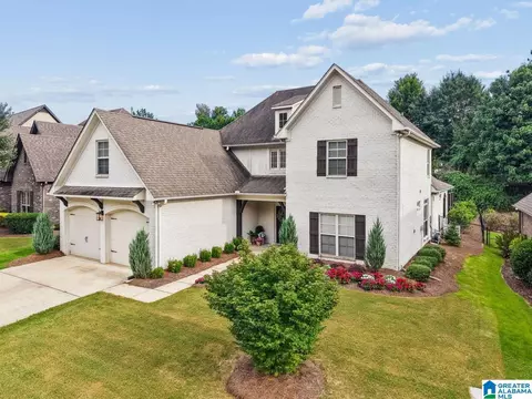 Exterior - 369 Strathaven Dr, Pelham, AL 35124 photo 3 of 8