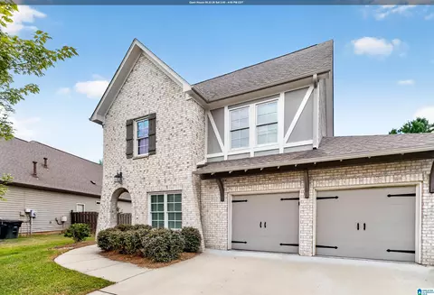 104 Love Ln, Chelsea, AL 35147