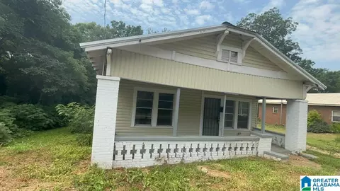 1332 15th Pl SW, Birmingham, AL 35211