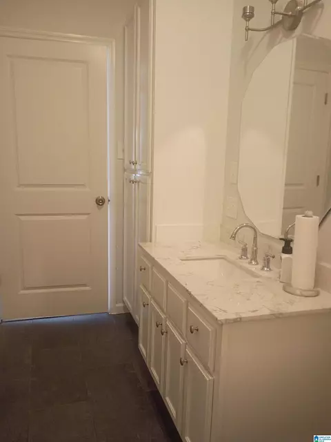 Bath - 31 Klondike Rd, Parrish, AL 35580 photo 2 of 2