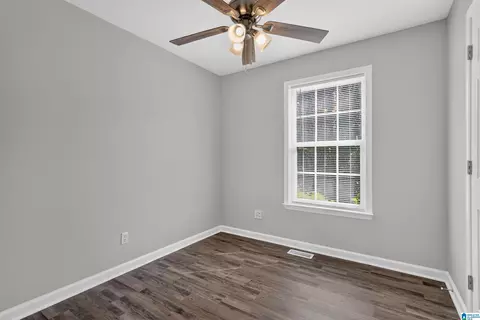 Bedroom - 386 Miranda Rd, Warrior, AL 35180 photo 1 of 8