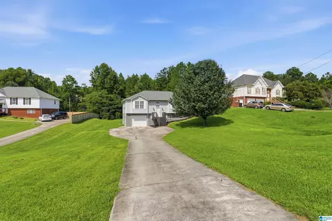 Exterior - 386 Miranda Rd, Warrior, AL 35180 photo 2 of 7