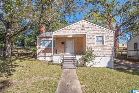 9004 Belcrest Dr, Birmingham, AL 35206