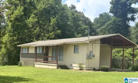 1785 Old Port Dr, Mulga, AL 35118