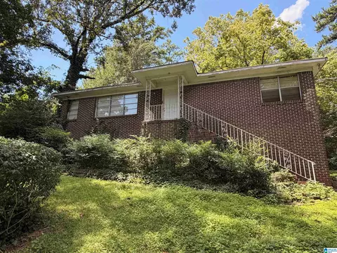 2632 2nd St NW, Center Point, AL 35215