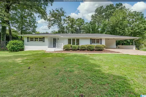 2700 Cherokee Rd, Vestavia Hills, AL 35216