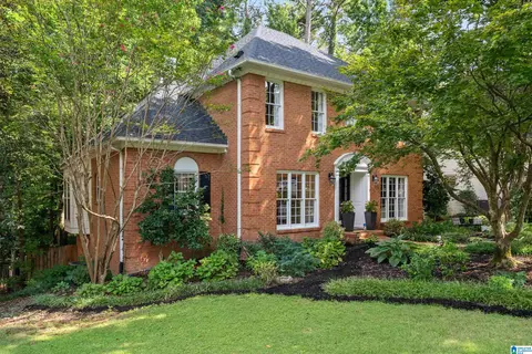 2205 Baneberry Dr, Hoover, AL 35244