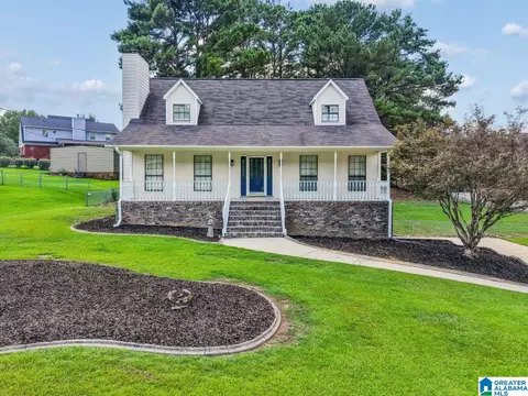 3034 Lee Ann Dr, Hueytown, AL 35023