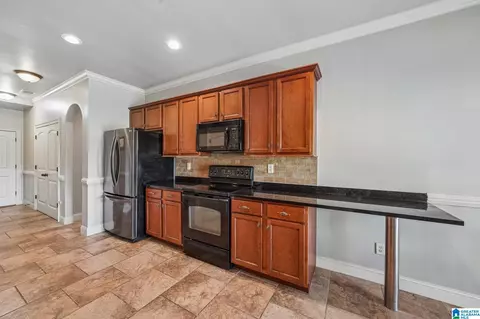 Kitchen - 463 Heathersage Rd, Maylene, AL 35114 photo 2 of 2